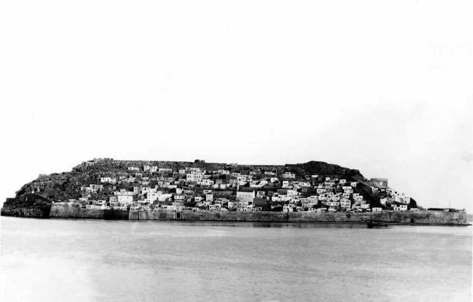 Île forteresse de Spinalonga