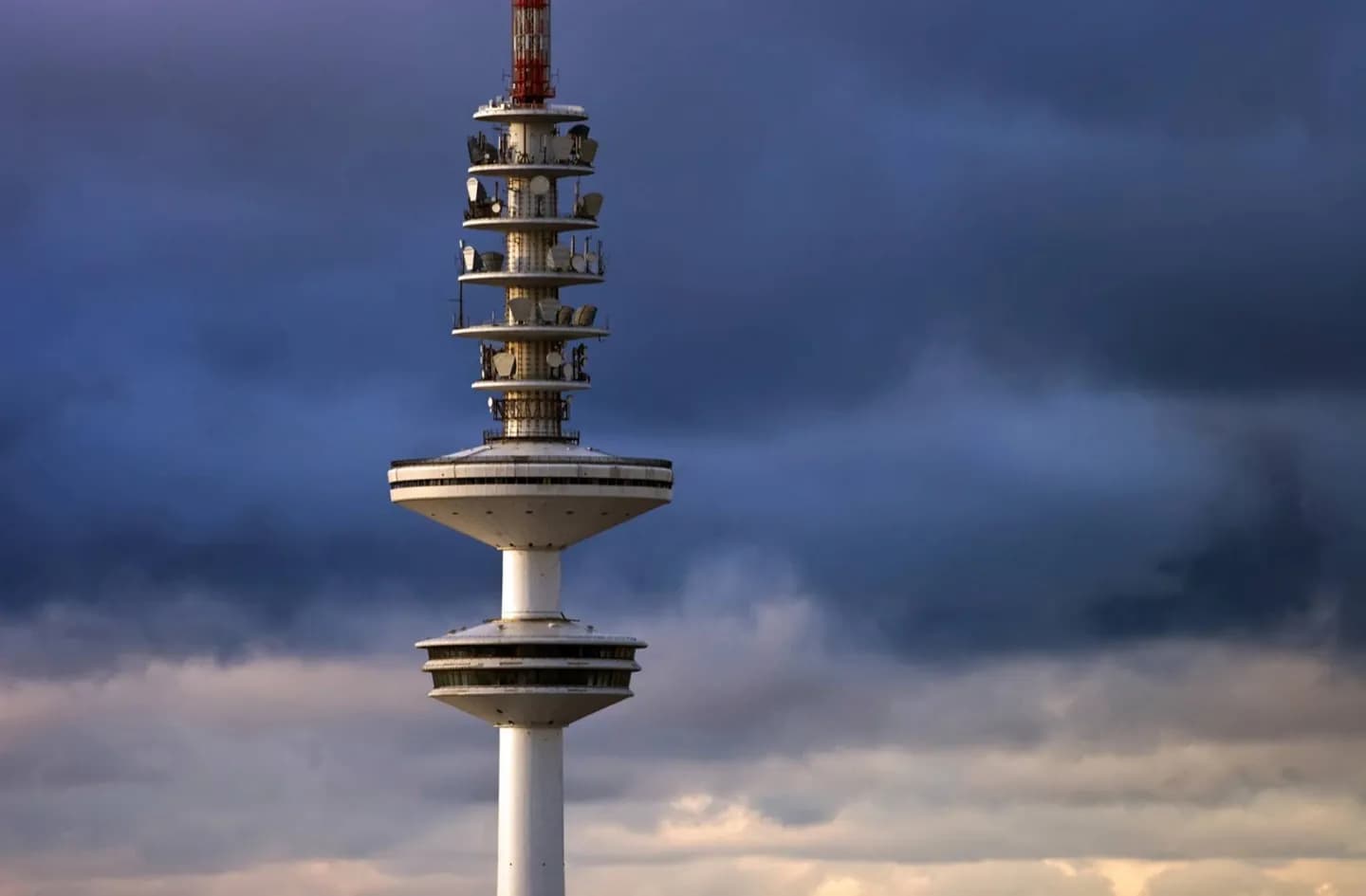 Heinrich-Hertz-Turm · 2
