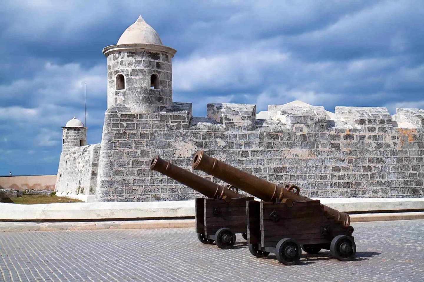 San Salvador de la Punta Fortress · 3