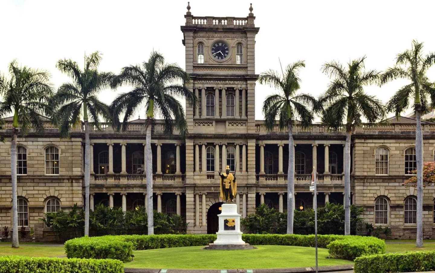 Aliʻiōlani Hale · 2