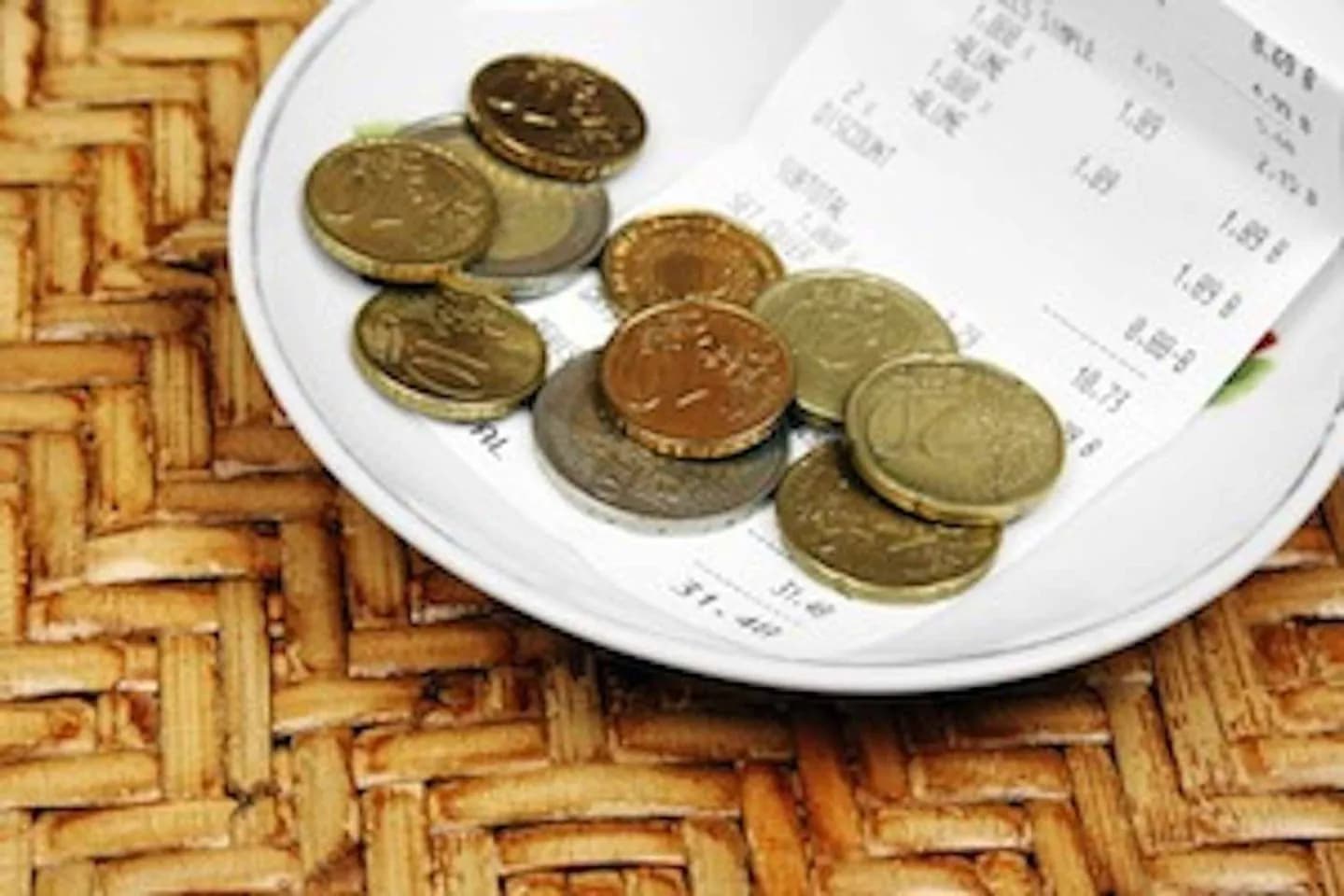 Dinero y propinas en Estambul