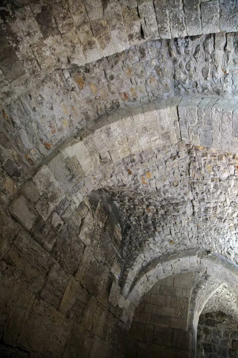 Tunnel der westlichen Mauer: Große Steinroute · 2