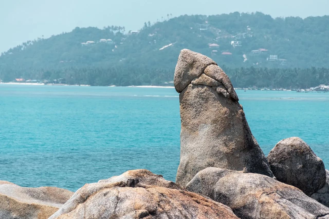 Hin Ta Hin Yai