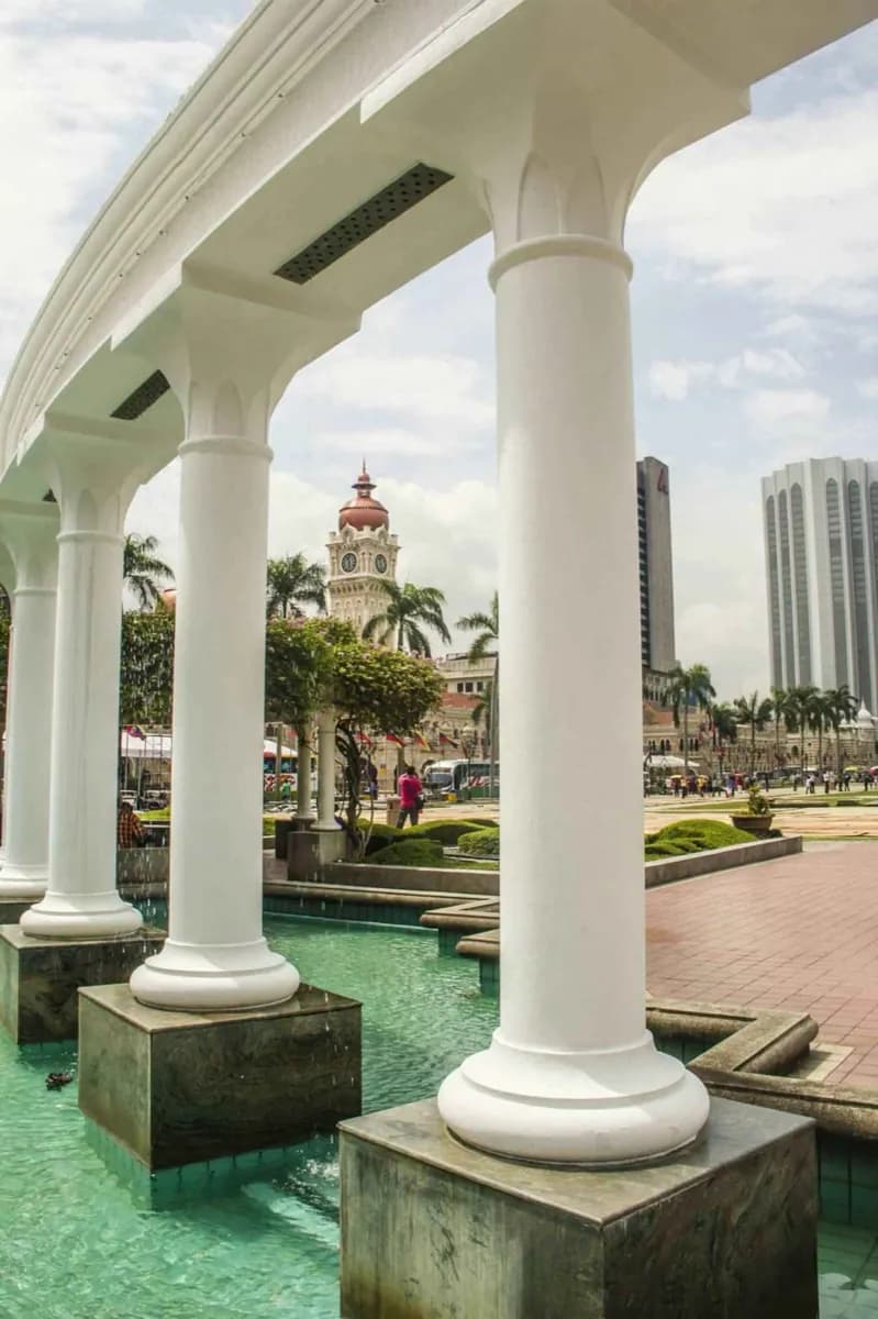 Dataran Merdeka · 3