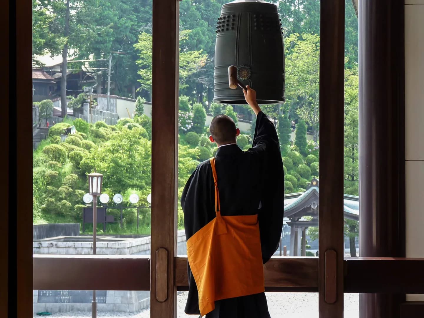 Shinto und Buddhismus · 4