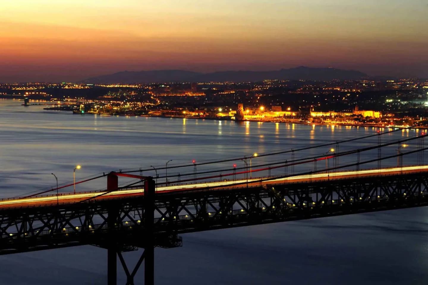 Lissabon Nach Einbruch Der Dunkelheit · 2