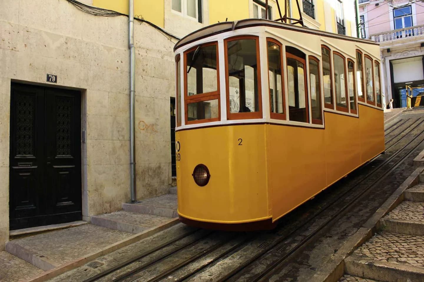 Aufzug da Bica · 2