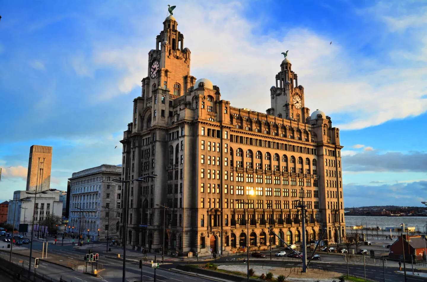 Royal Liver Building · 2