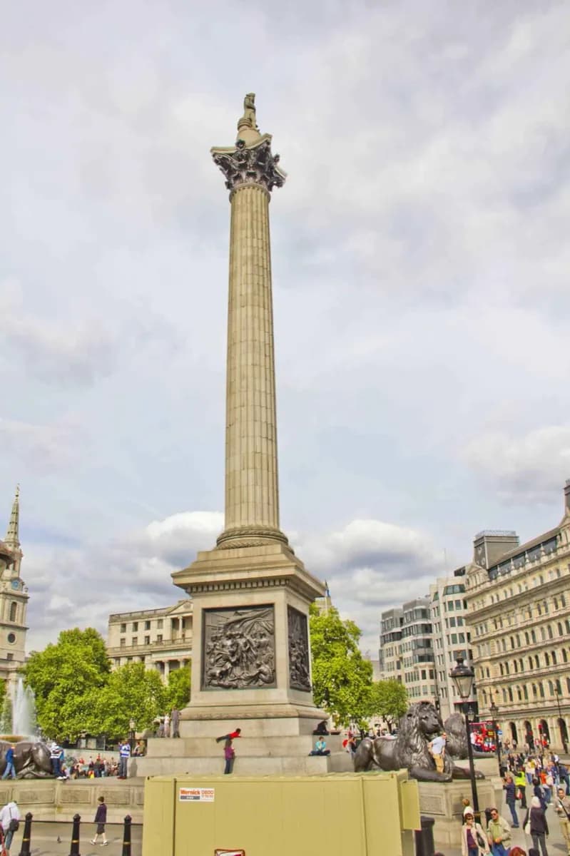 Monument to the Great Fire of London · 2