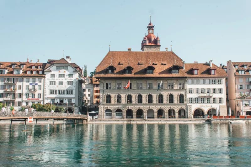 Prefeitura de Lucerna