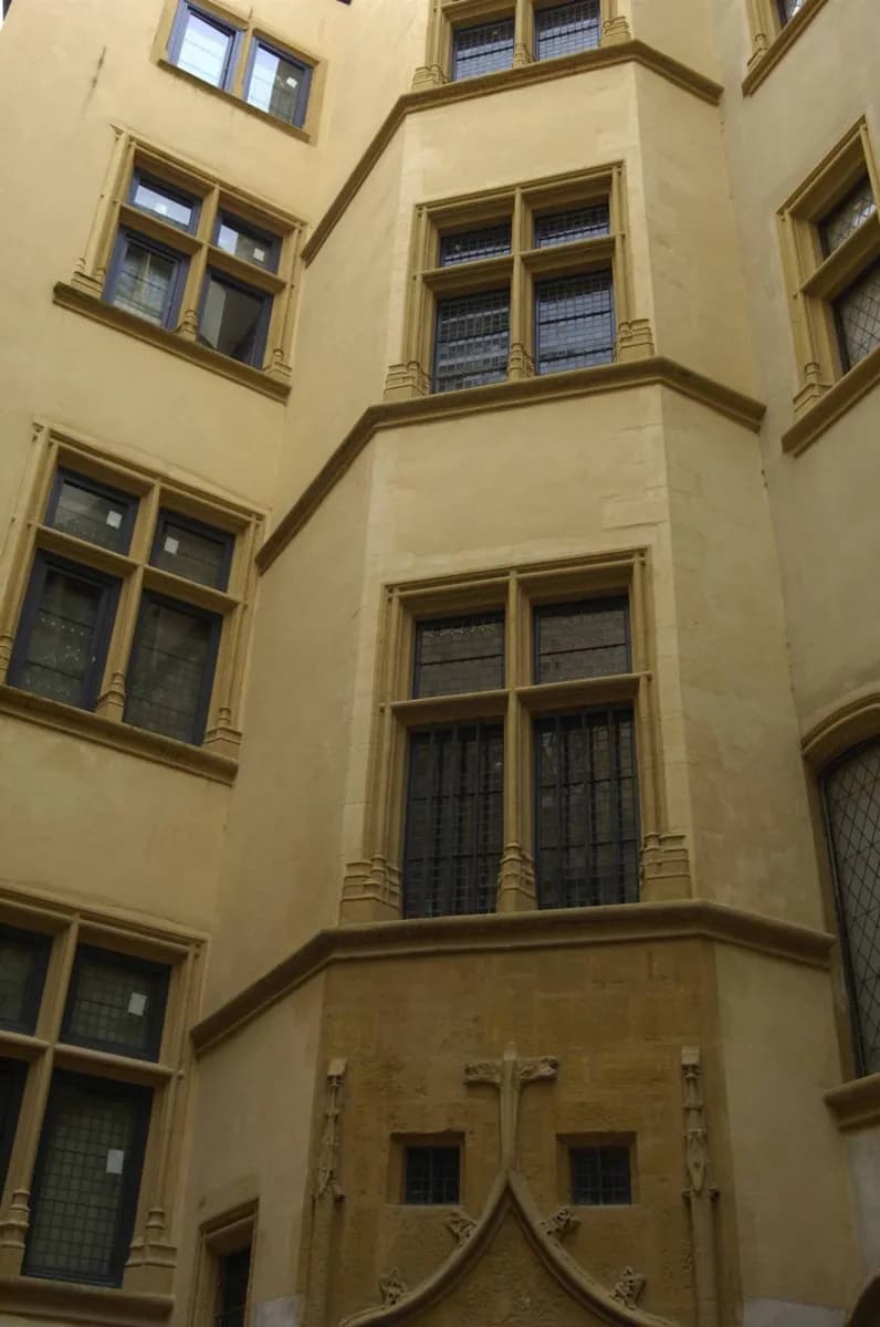 Rue de Brest