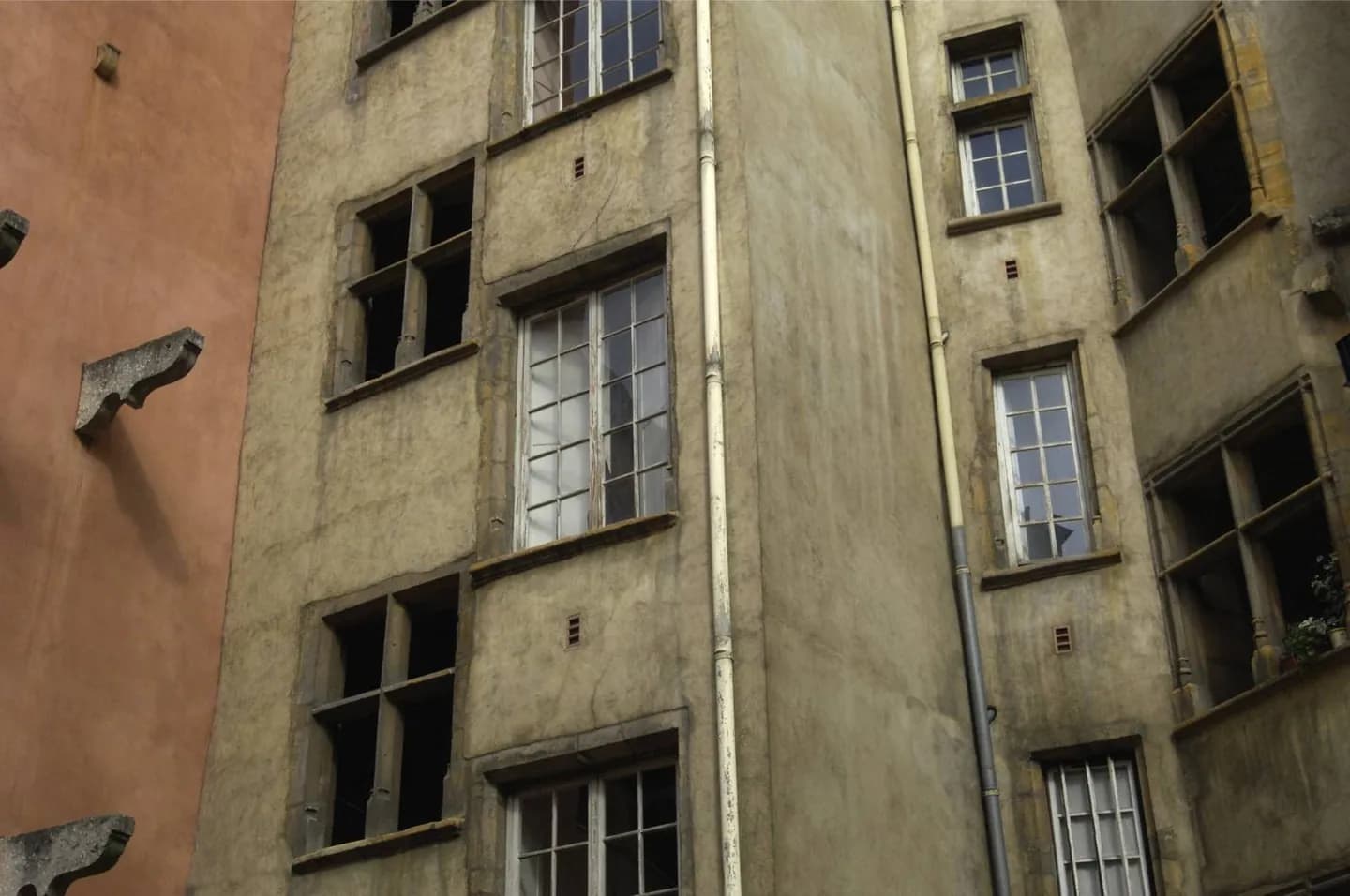 Rue de Brest · 2