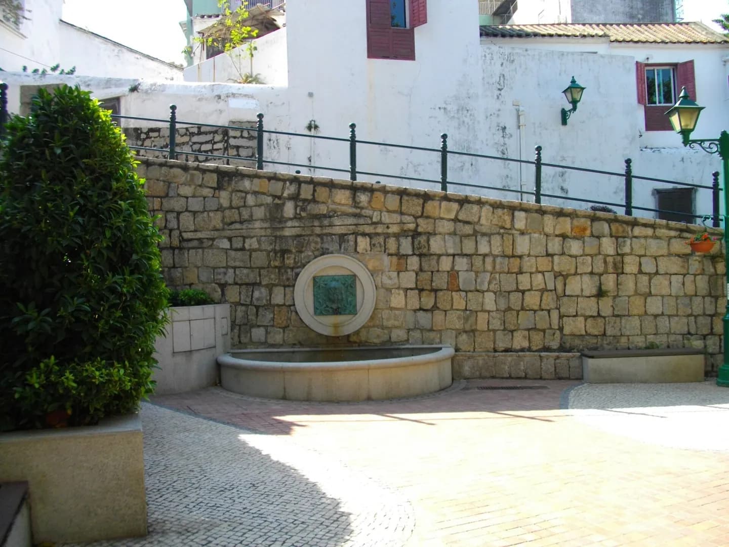 Lilau Square