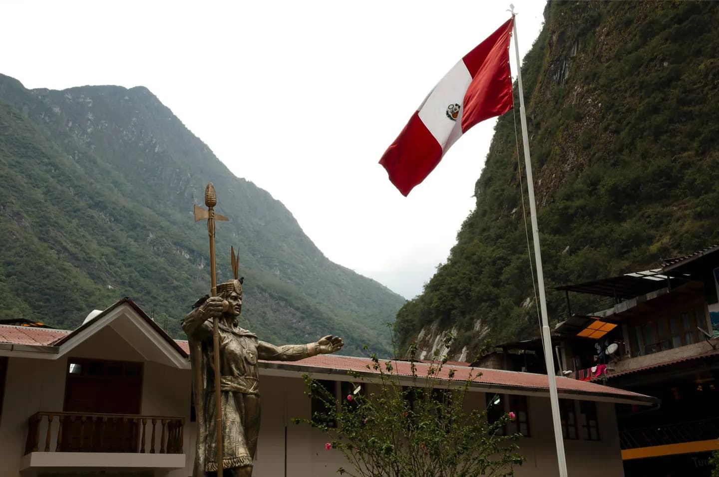 Del Reino de Cusco a un Imperio · 2