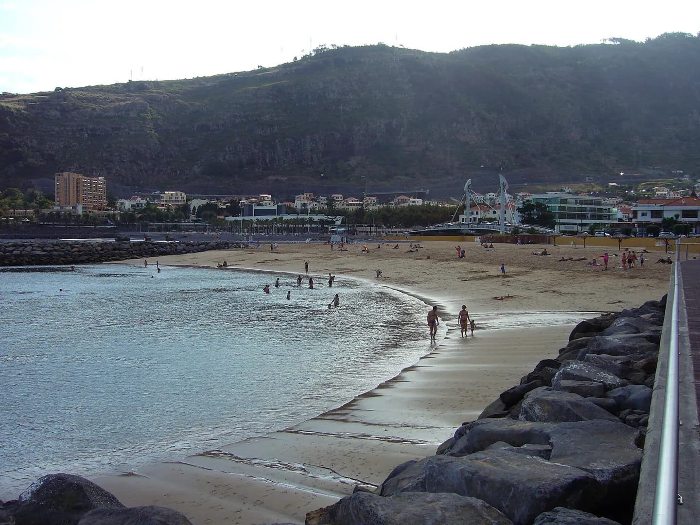 Banda d’Além Beach