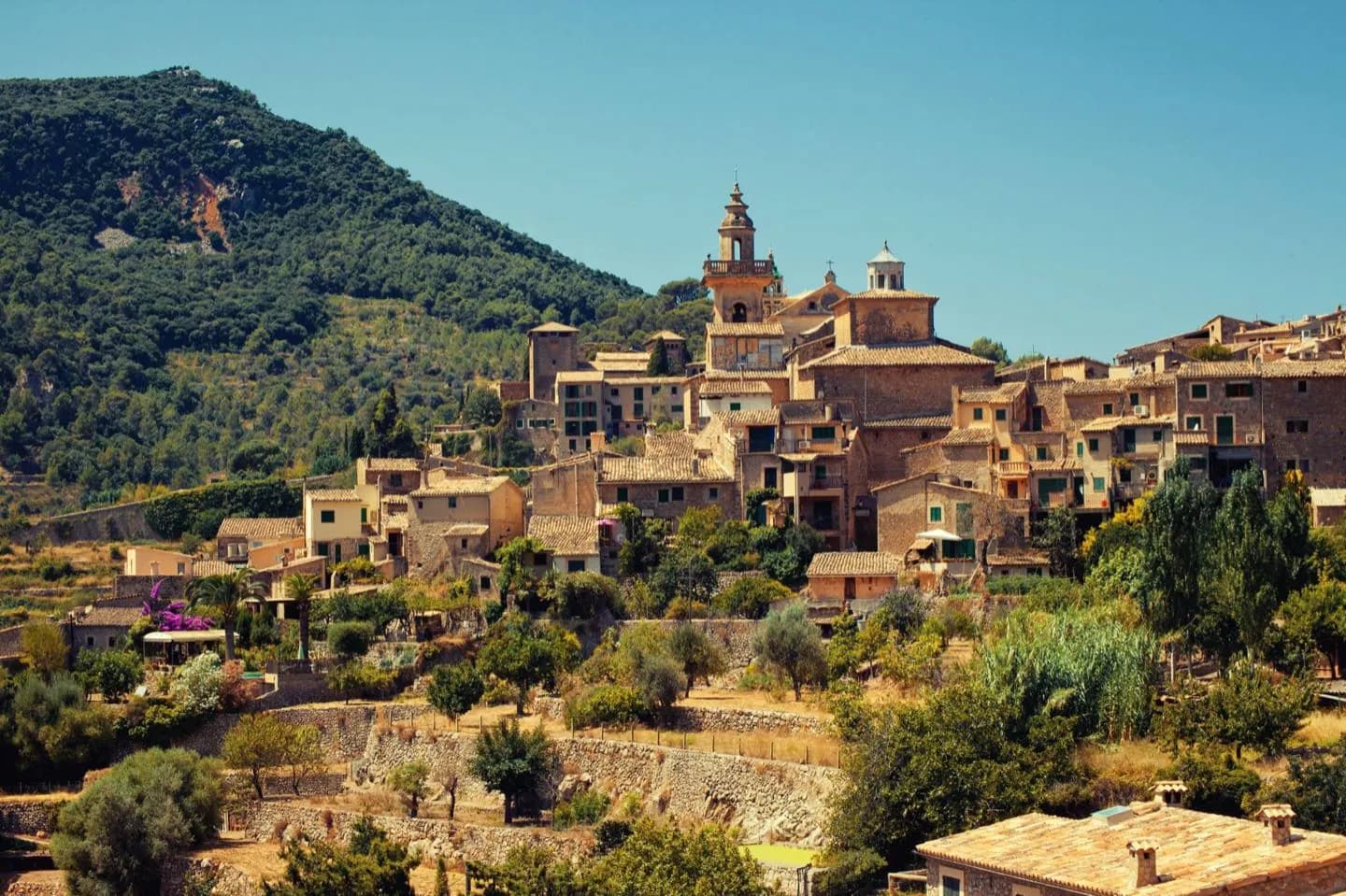 Guía de la aldea de Valldemossa