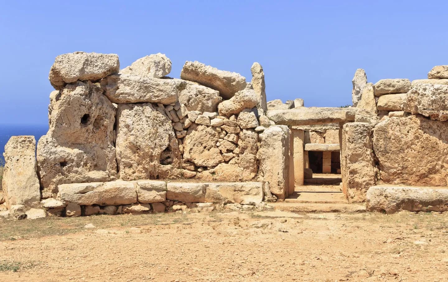 Beyond Malta’s Main Cities: Temples, Cliffs and Island Landscapes