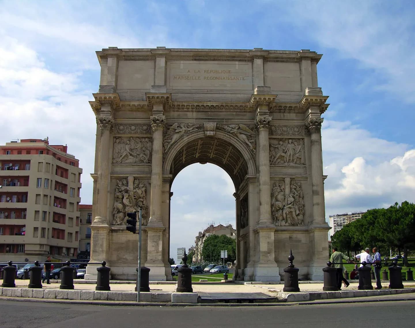 Porte d'Aix · 2