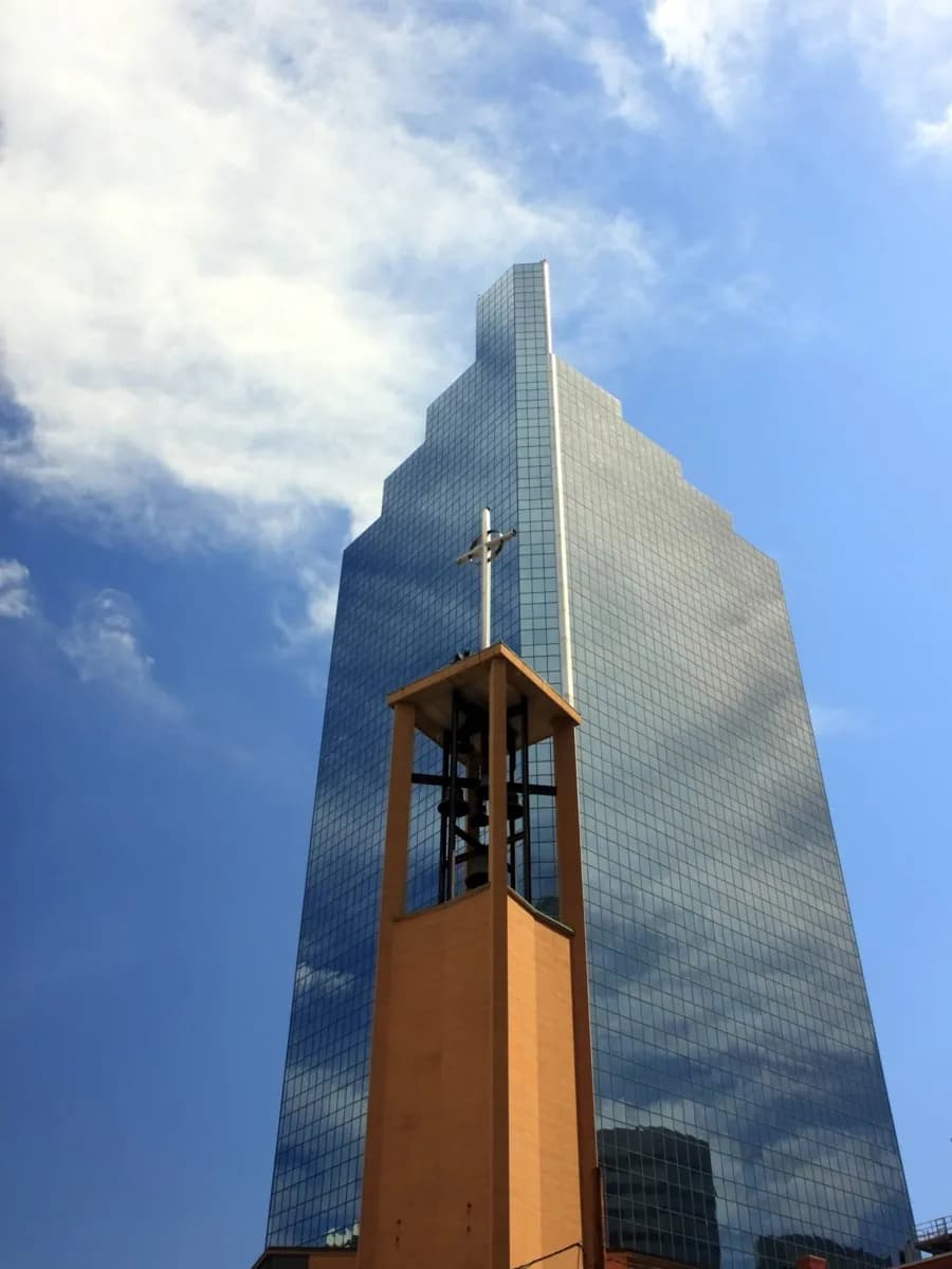 明尼阿波利斯的信仰和神圣建筑 · 2