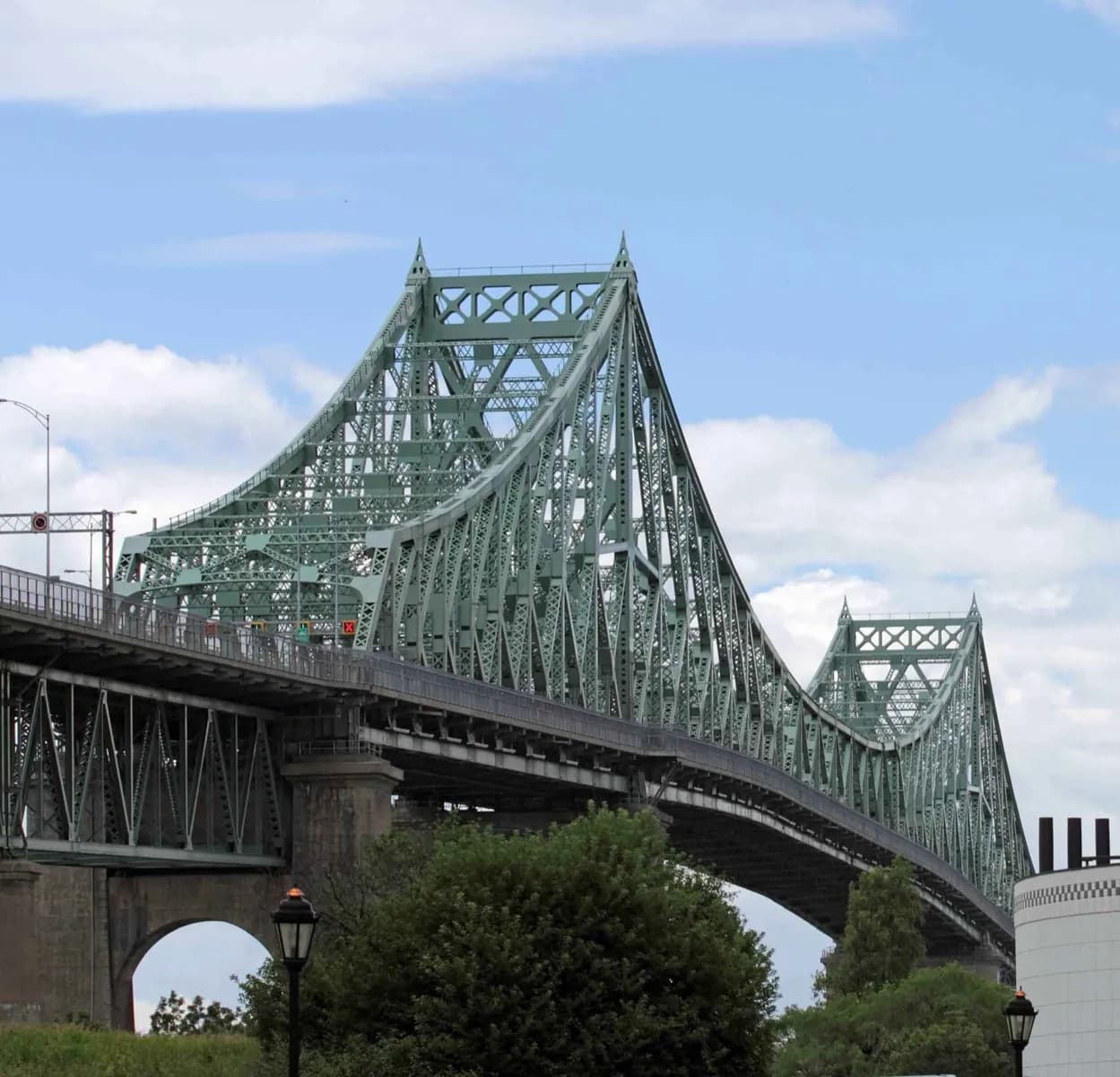 Jacques Cartier Bridge · 2