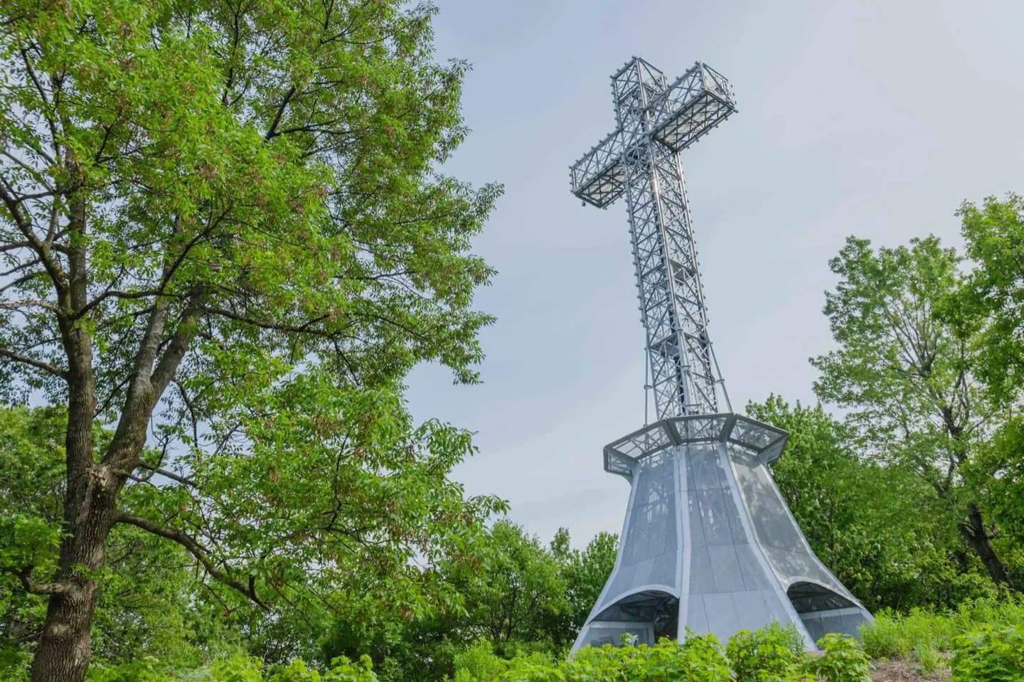 Mount Royal Cross