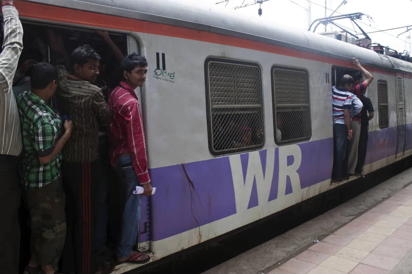 Utilisation du réseau ferroviaire de banlieue de Mumbai · 2