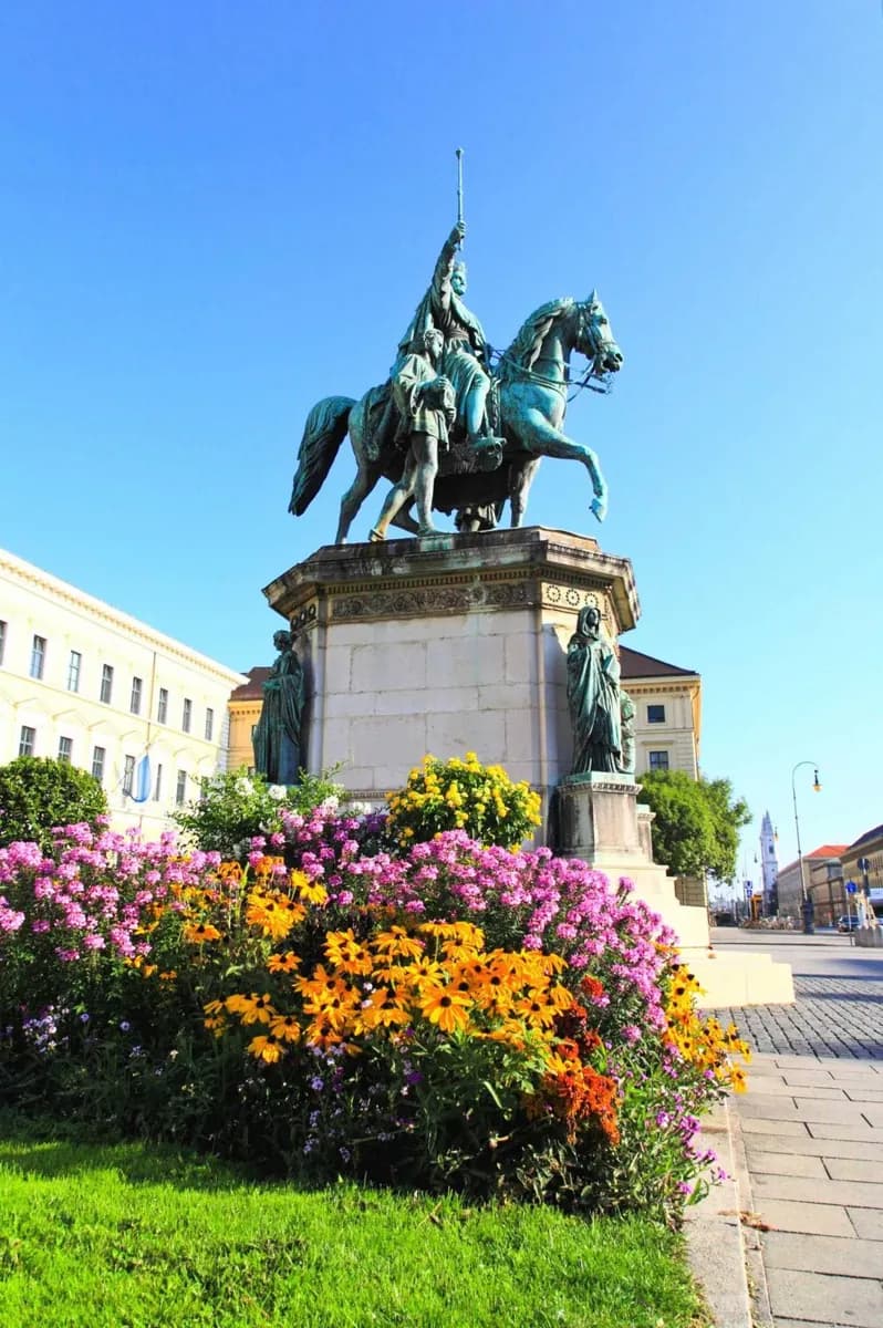 Odeonsplatz · 2