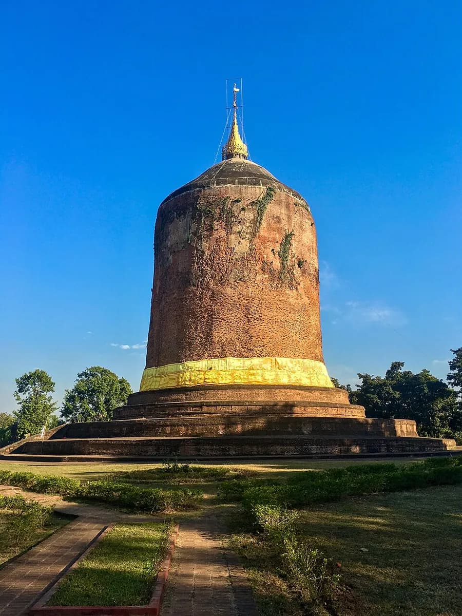 Bawbawgyi Stupa