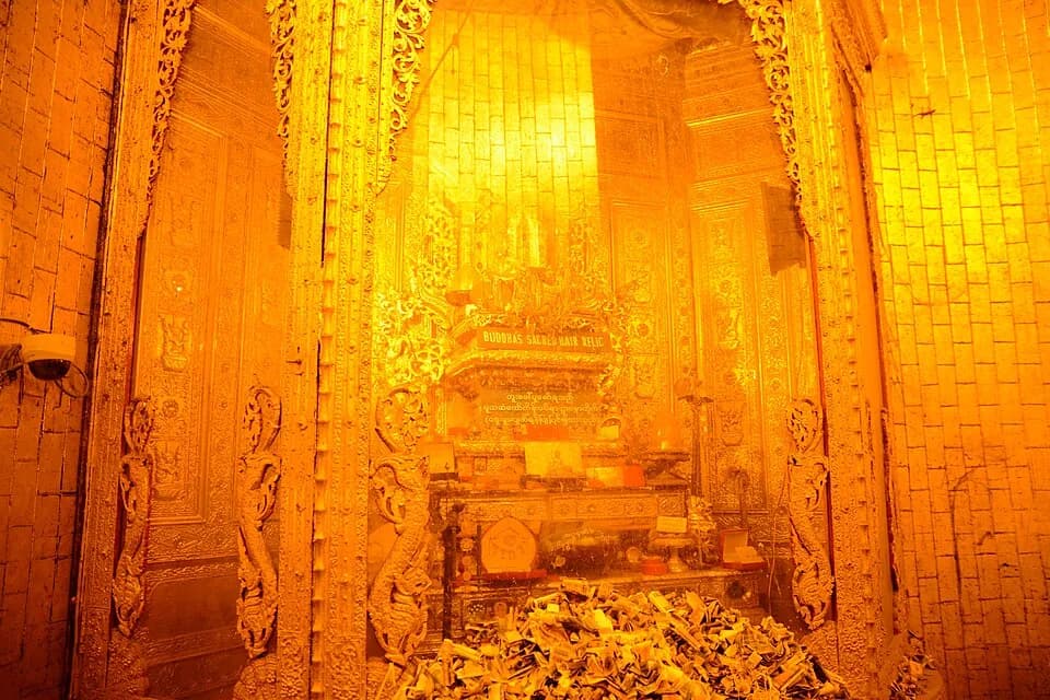 Botahtaung Pagoda