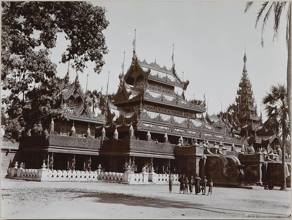 Shwenandaw Monastery