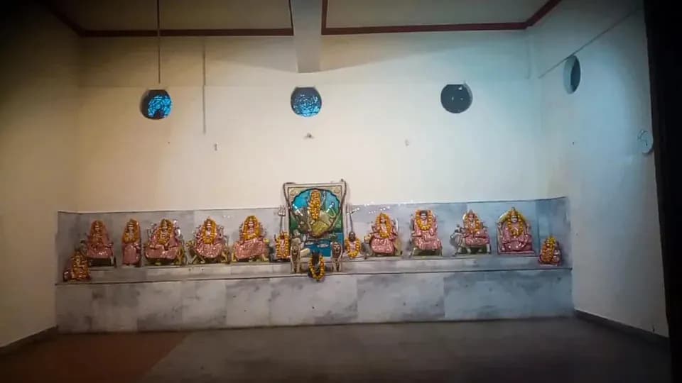 Chhatarpur Tempel