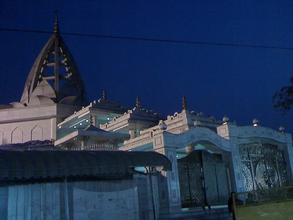 Templo Jhandewalan