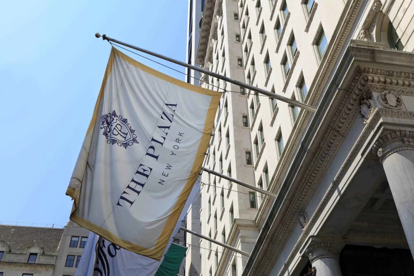El Hotel Plaza · 2