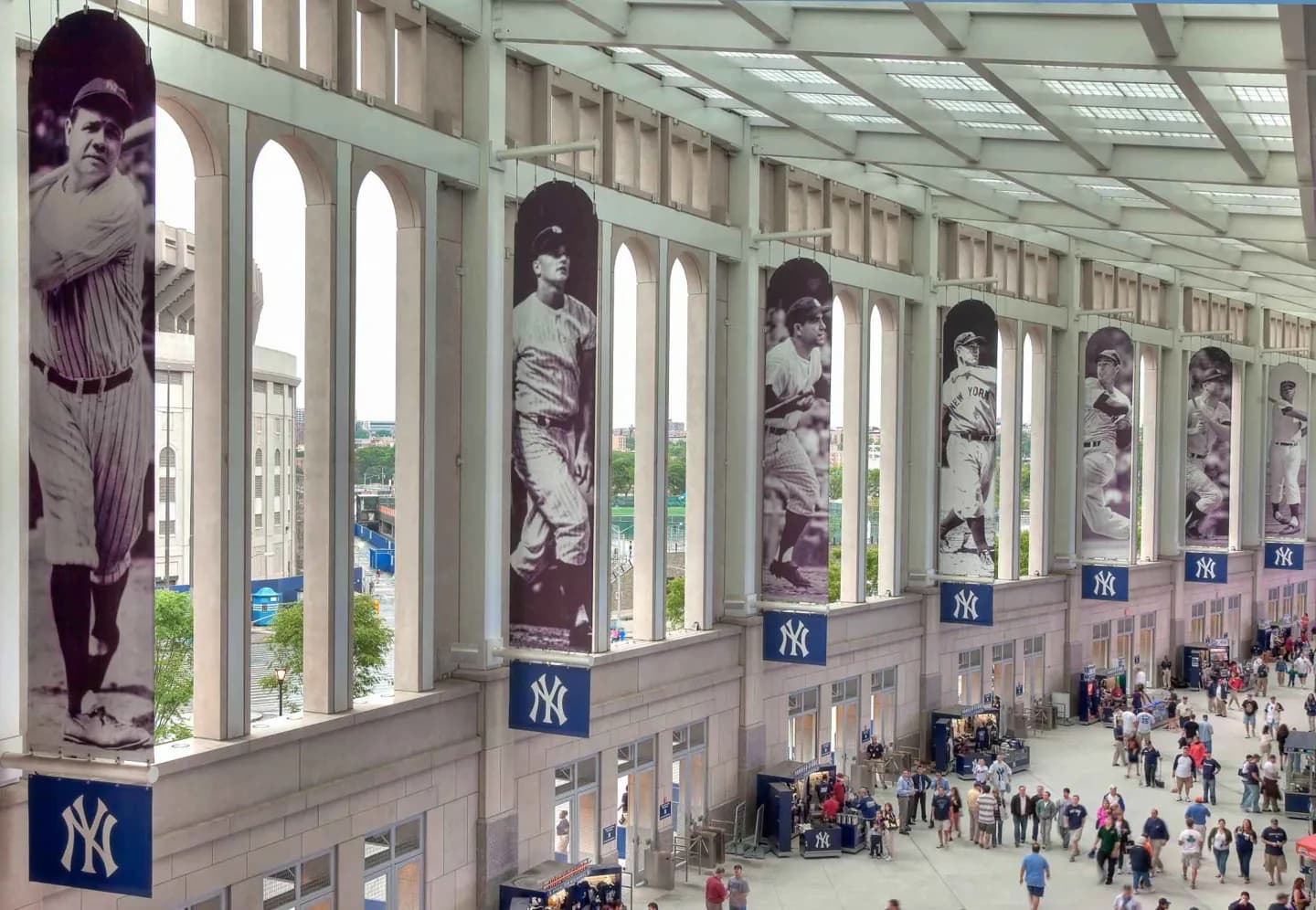 Yankee-Stadion · 3