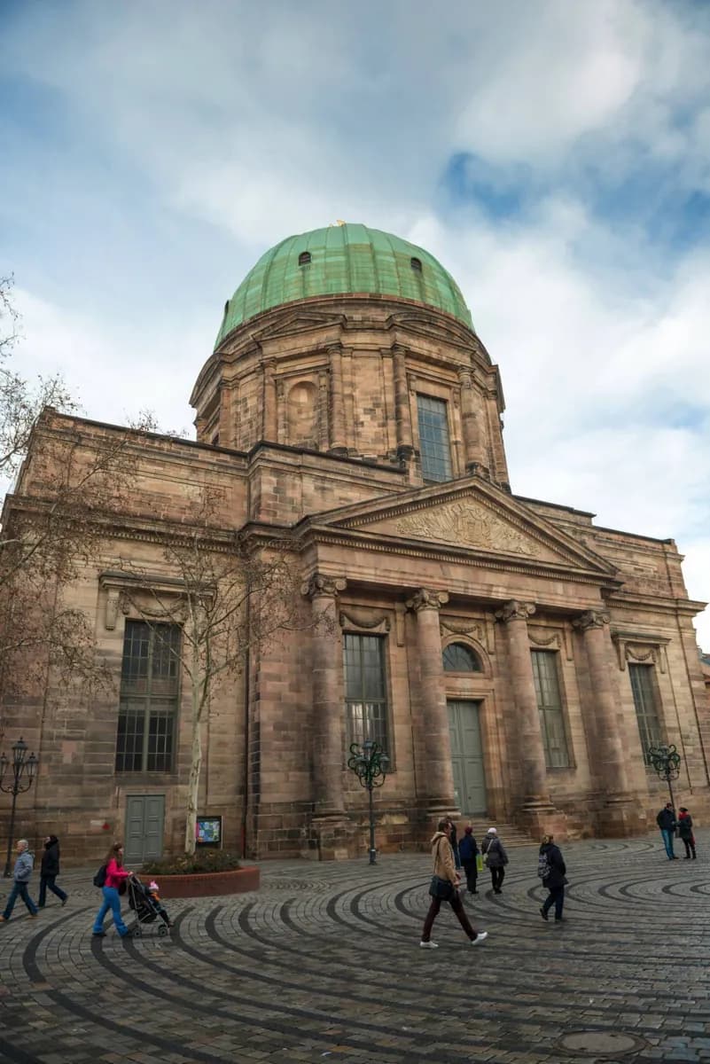 St. Isabel · 2