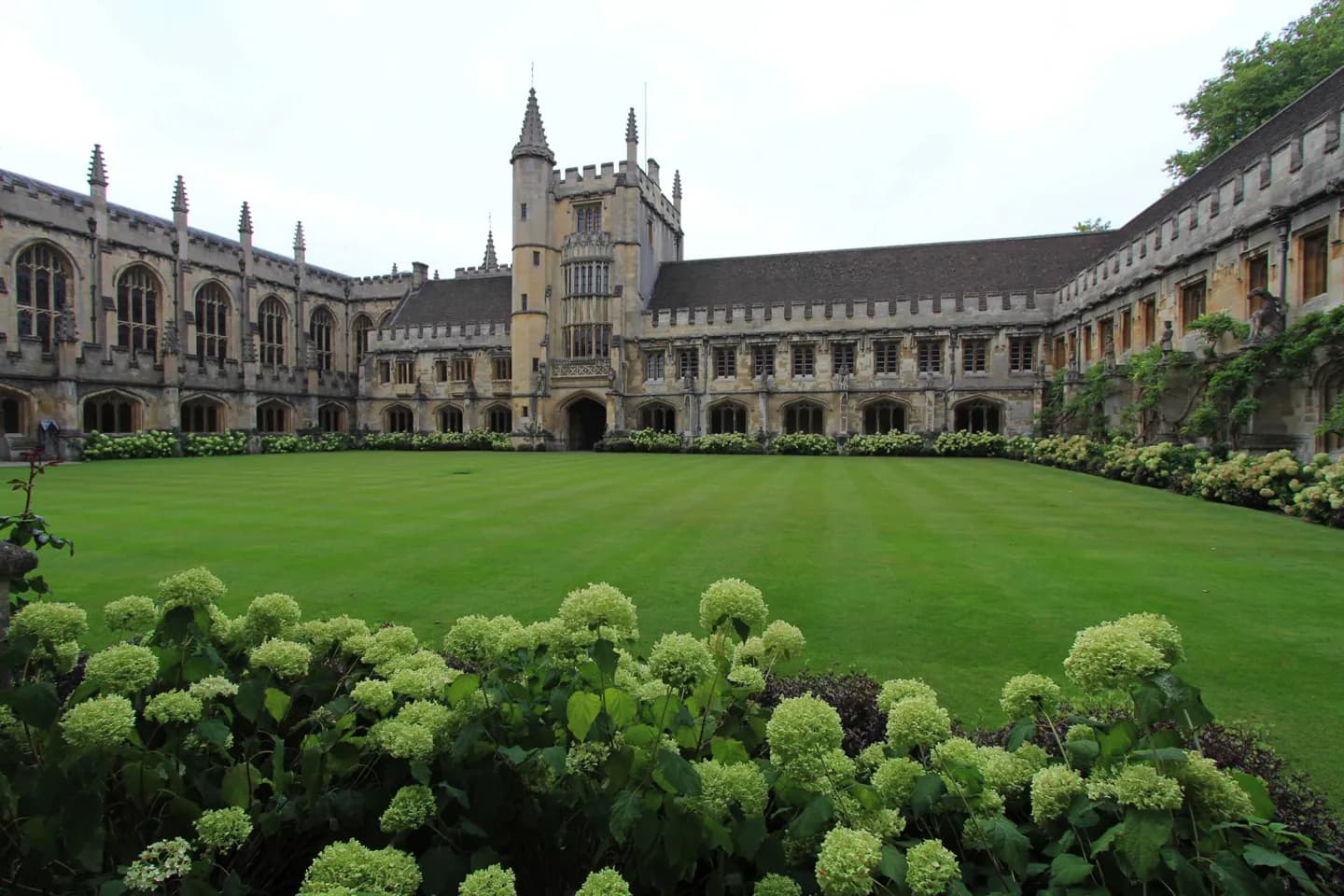 Magdalen-Hochschule · 2