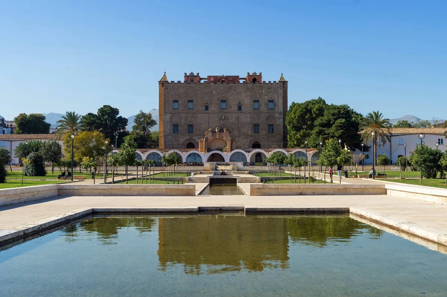Zisa Palace · 2