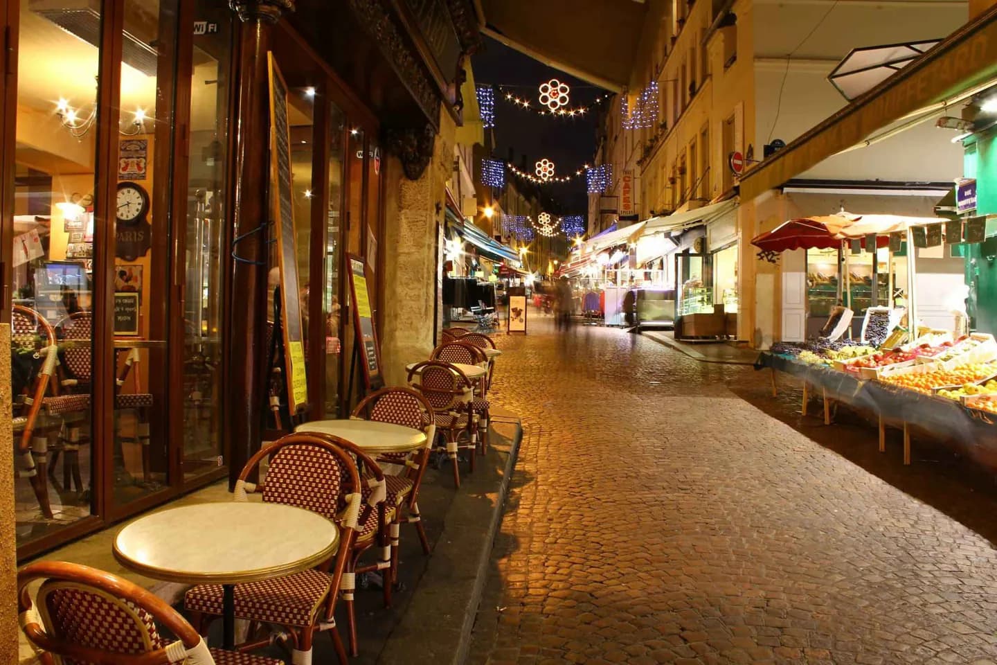 Latin Quarter – Rive Gauche · 7