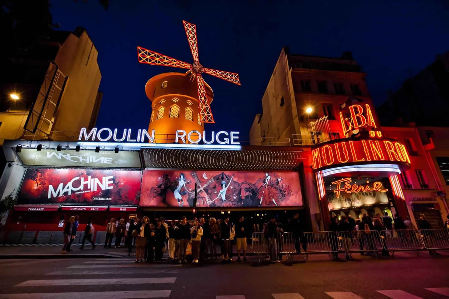 Moulin Rouge · 2