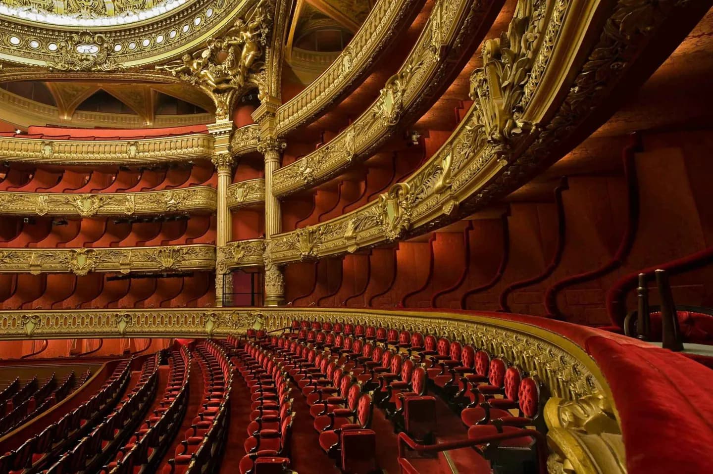 Theatre and performance in Paris · 2