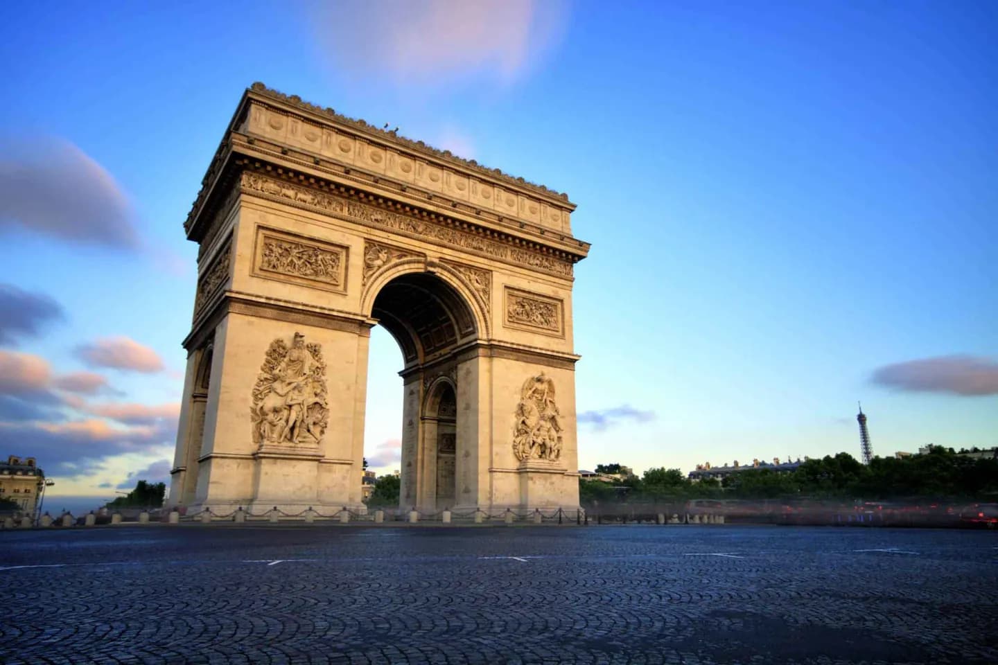 Arco del Triunfo · 4