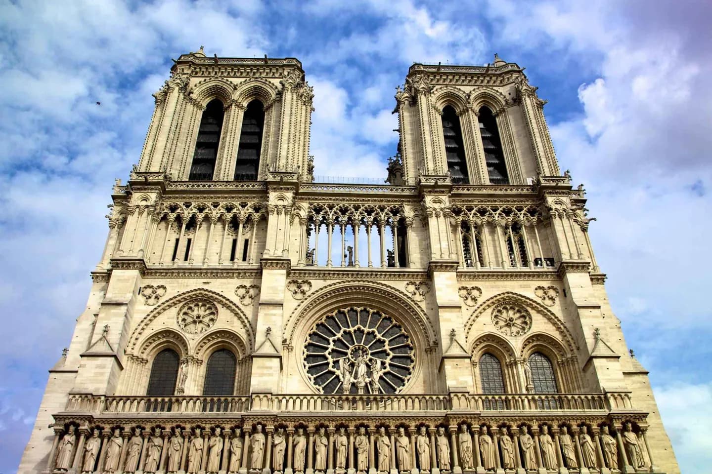 Notre-Dame de Paris · 7