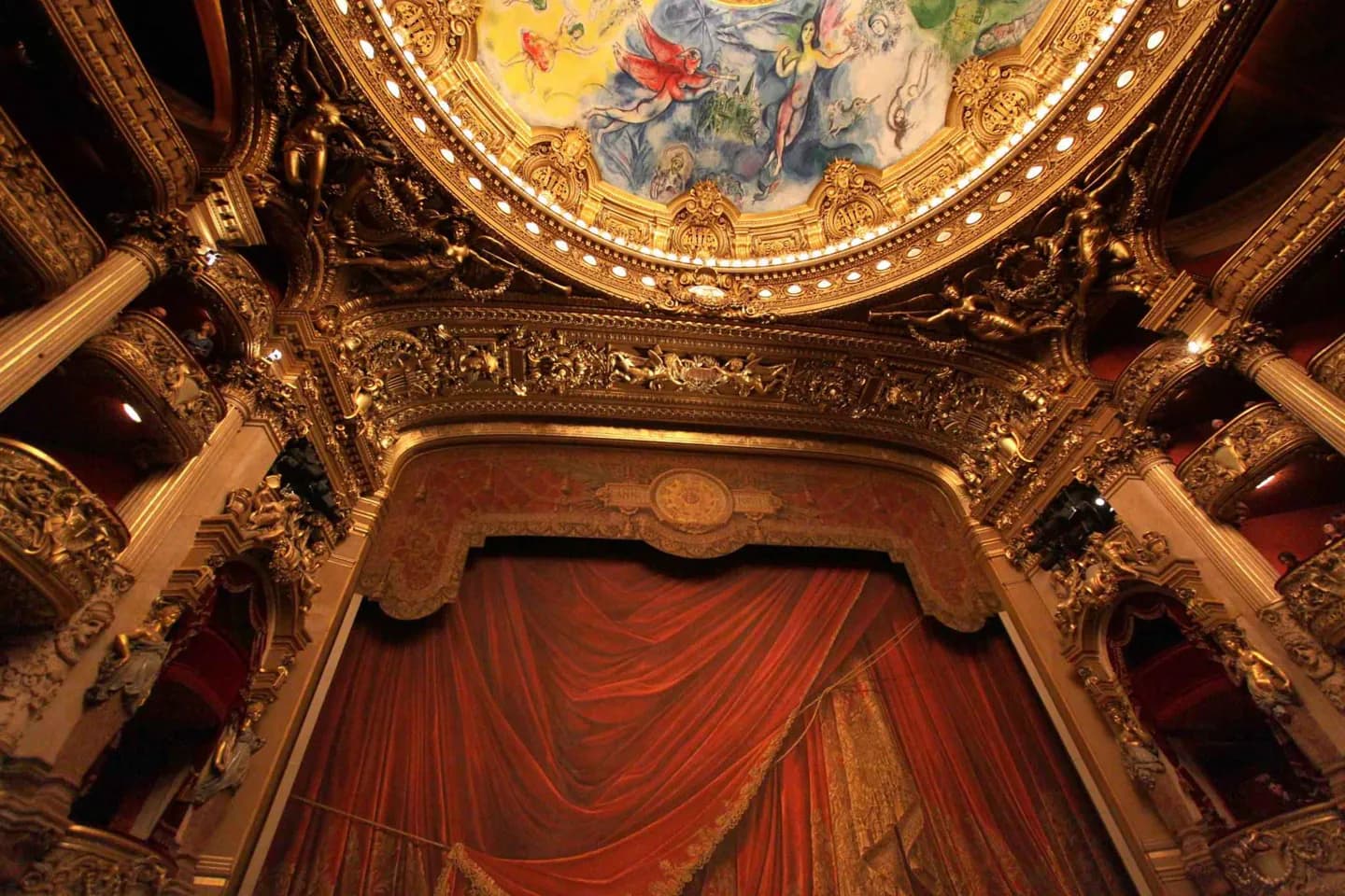 Palazzo Garnier · 6