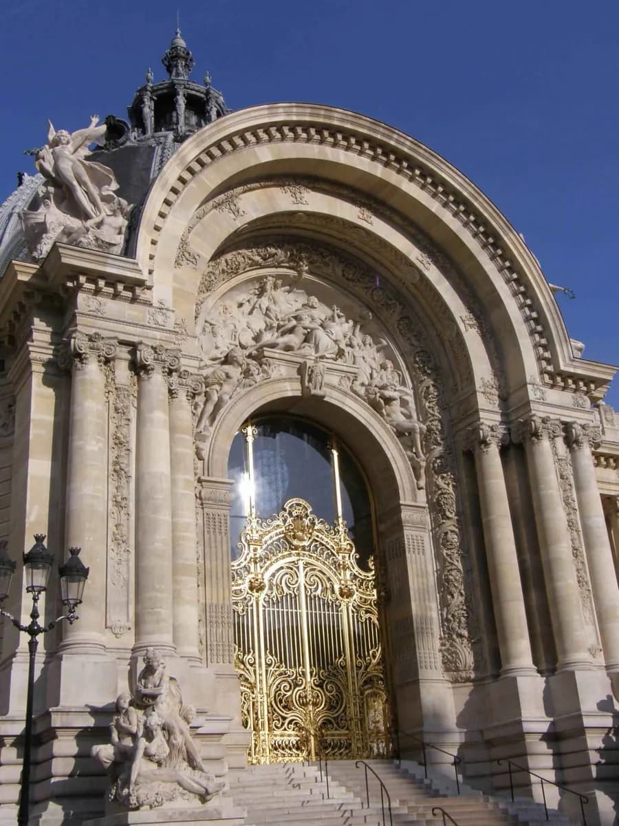 Petit Palais · 6