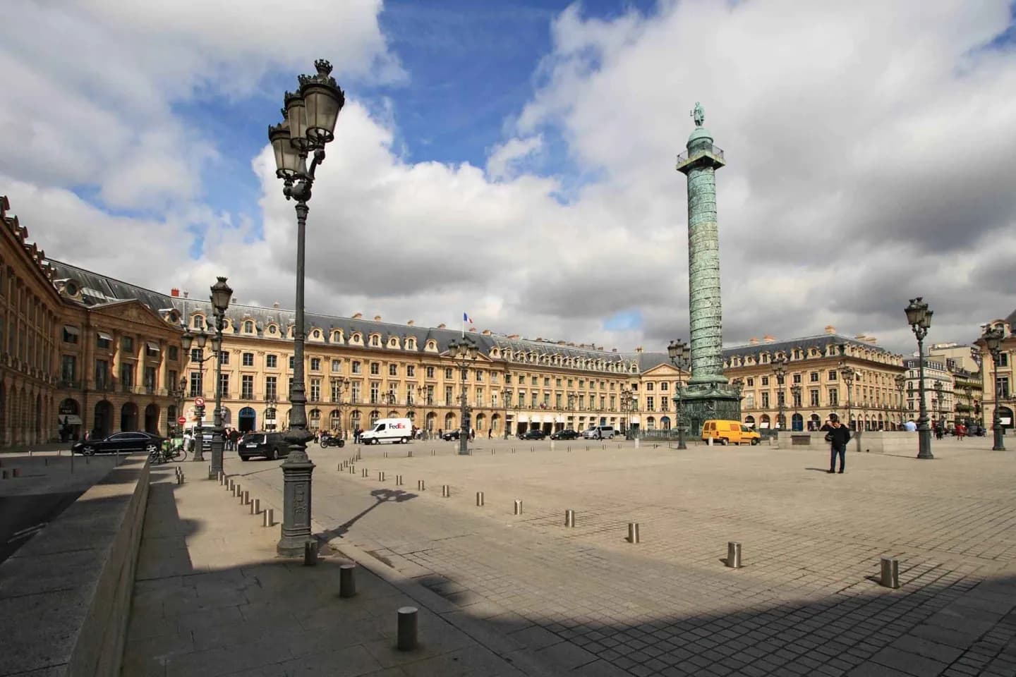 Place Vendôme · 6