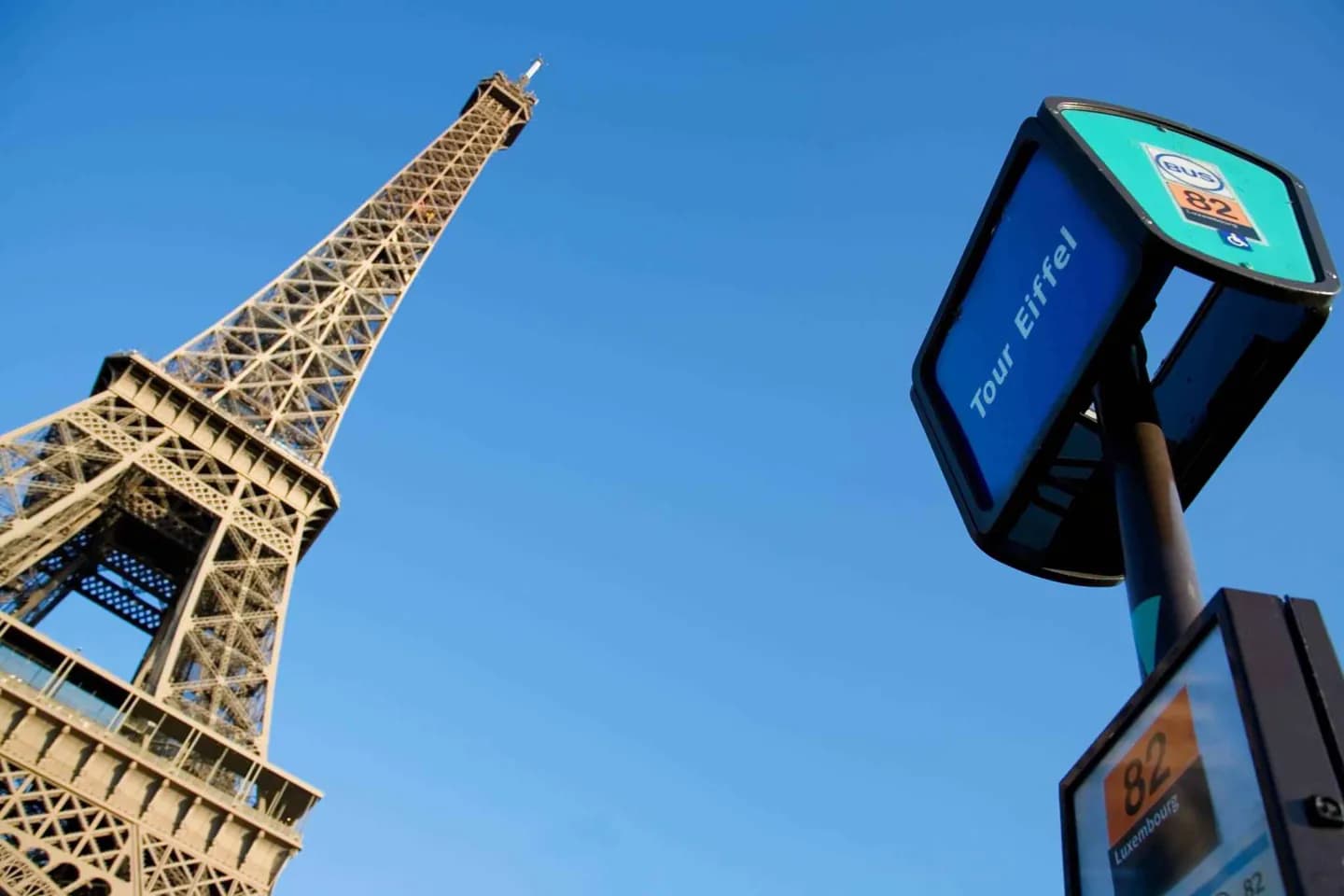 Mit Bussen in Paris · 2