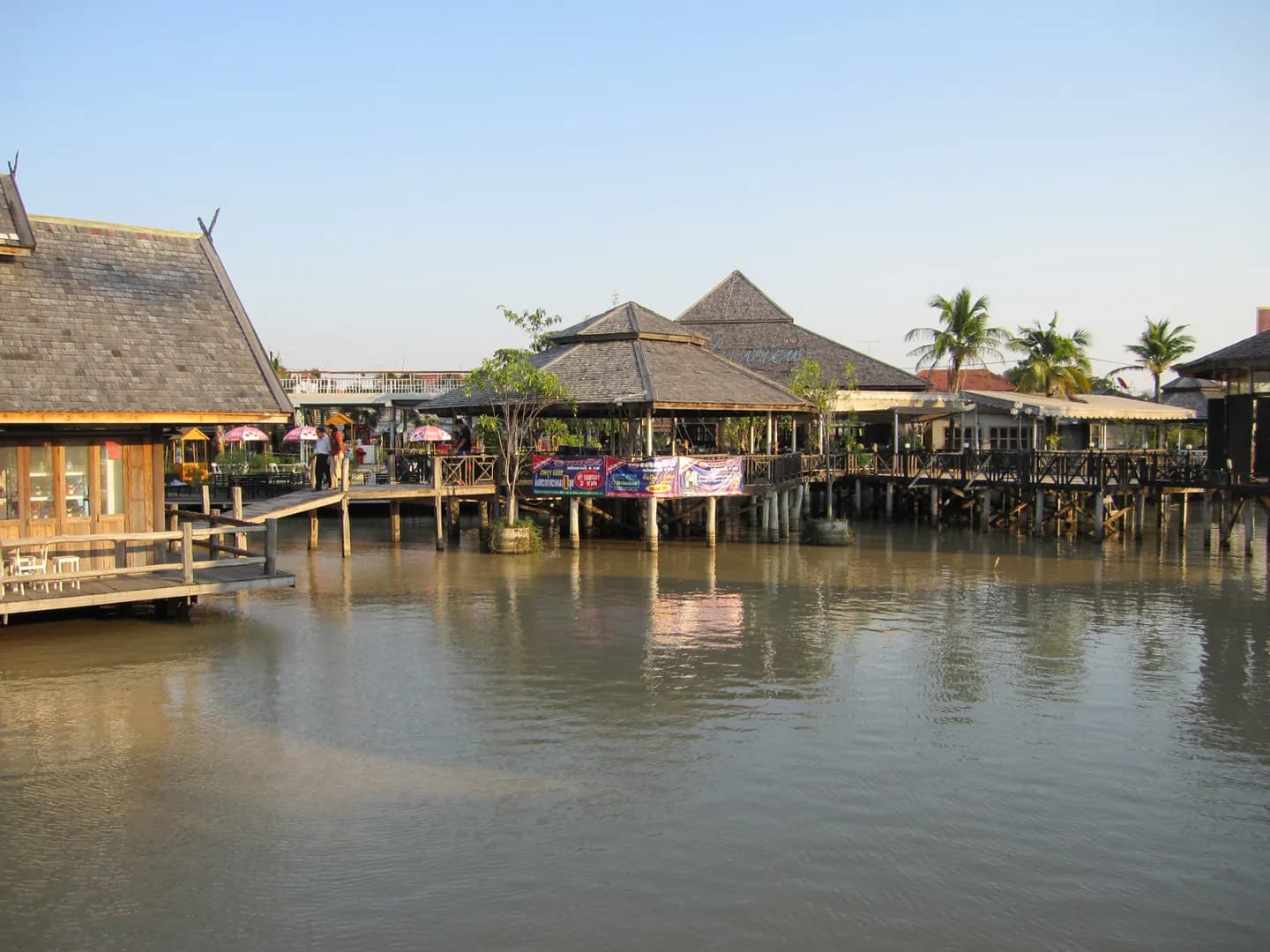 Pattaya Floating Market