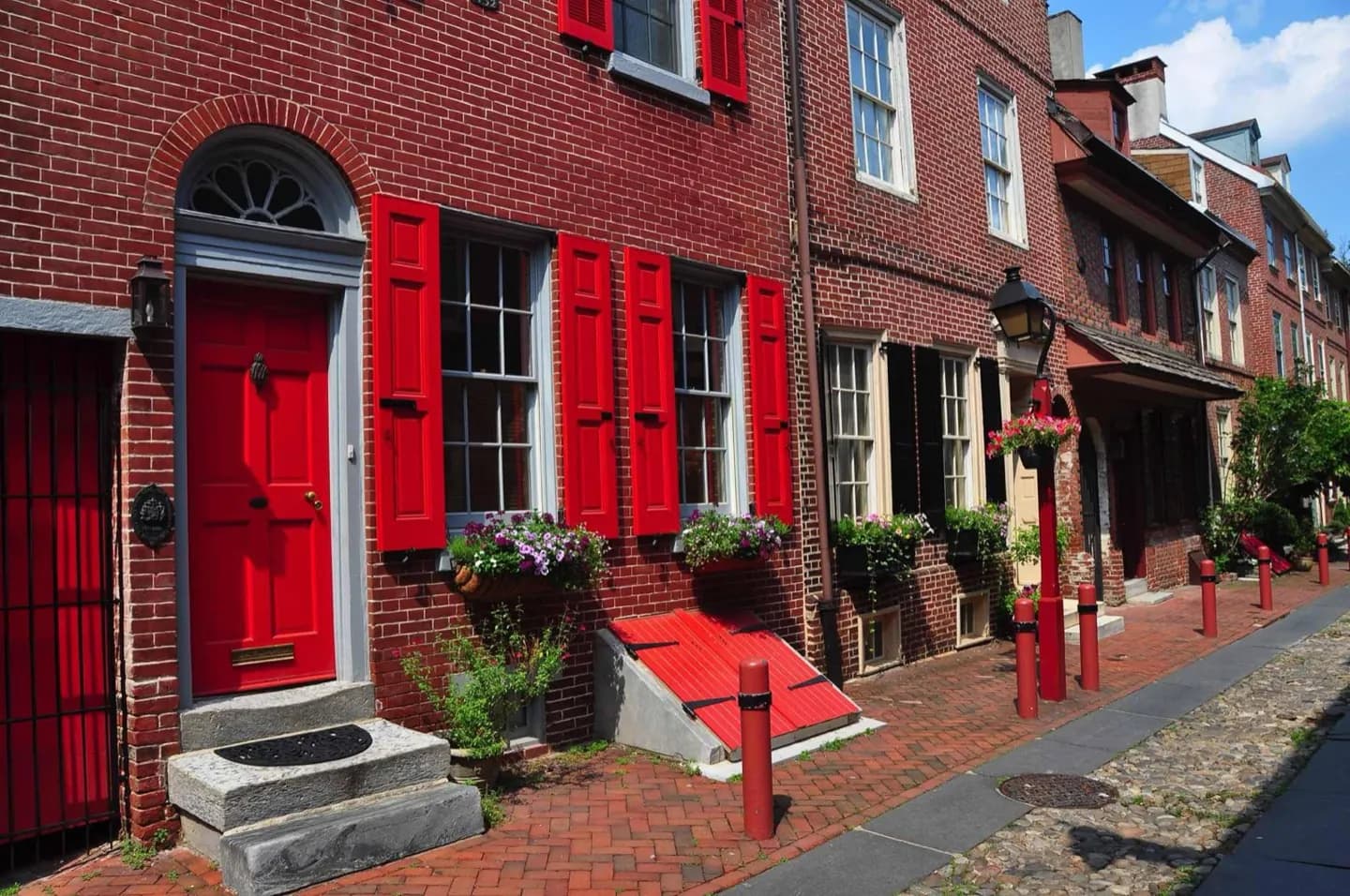 Elfreth’s Alley · 3