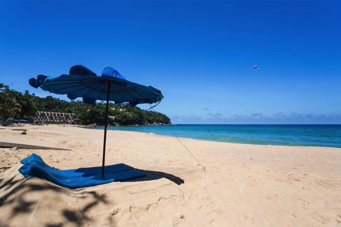 Praia de Karon · 2
