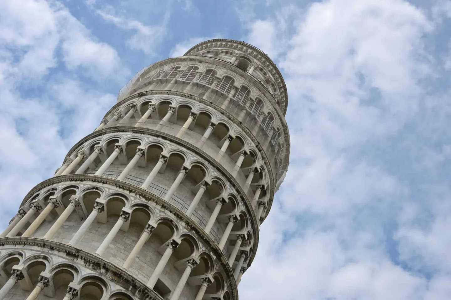 Leaning Tower of Pisa · 2